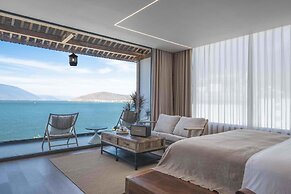 Dali Sky & Erhai Sea View Holiday Inn