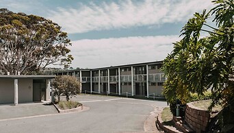 The Black Dolphin Motel