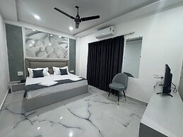 Urban Hive By T And M Hotels