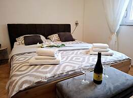Apartments Tomislav