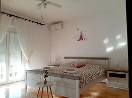Apartments Tomislav