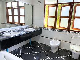 Golden Cupids Hotel
