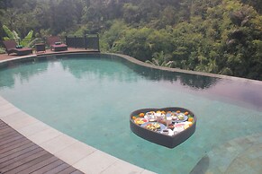 The Tirta Sari Villas