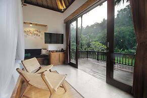 The Tirta Sari Villas