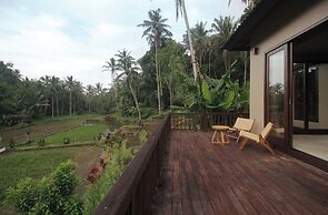The Tirta Sari Villas