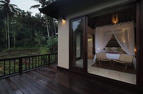 The Tirta Sari Villas