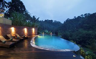 The Tirta Sari Villas