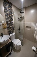 Hollywood Hotel Puerto Princesa