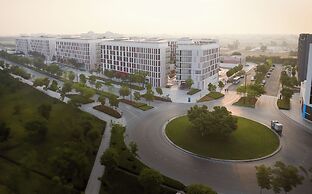 Nest Hotel, Aljada
