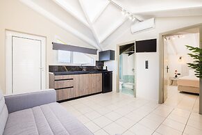 Manthos Beachfront Apartments
