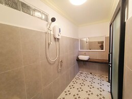 Blue Zone Hostel