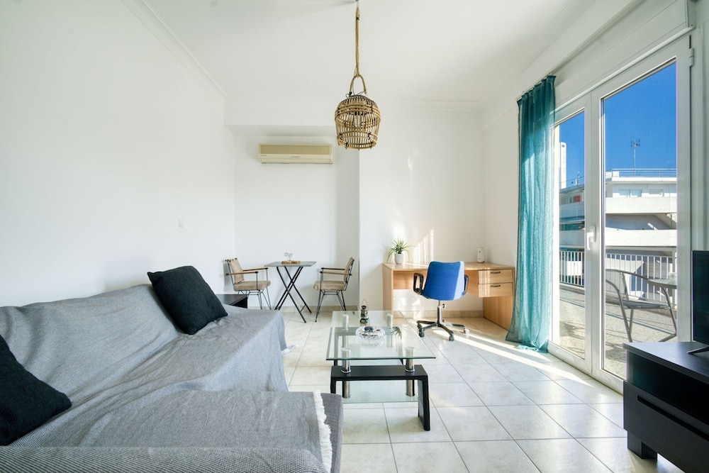 Sunny Penthouse in Koukaki - Next to Acropolis