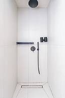Finders Ermou Suites
