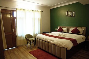 Hotel Himalayan Roots