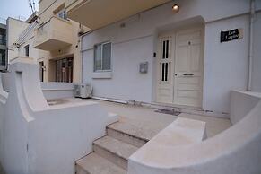 Seaside Cosy Maisonette- 2 mins from sea