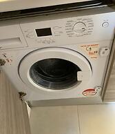Seaside Cosy Maisonette- 2 mins from sea