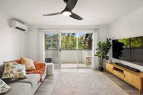 Coastal Cool in Prime Burleigh Heads
