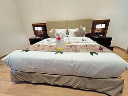 Sanrose Retreat