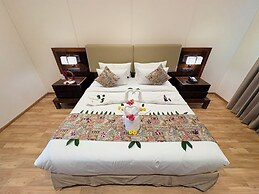 Sanrose Retreat