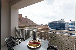 Pictas Residence