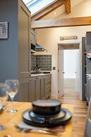 Beautiful 2 Bedroom Barn in Cerney Wick