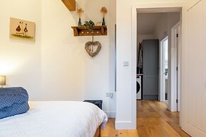 Beautiful 2 Bedroom Barn in Cerney Wick
