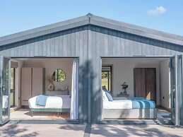 Isca Lodge - With Decking