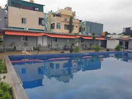 HIMALAYA POOL & RESORT