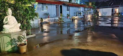 HIMALAYA POOL & RESORT