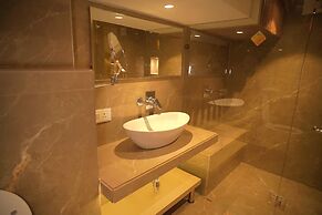 Lush Premier Hotel