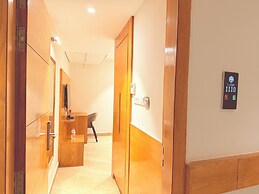 Lush Premier Hotel