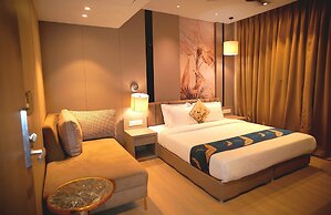 Lush Premier Hotel