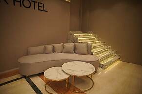 Lush Premier Hotel