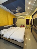 Hotel Asha Pride