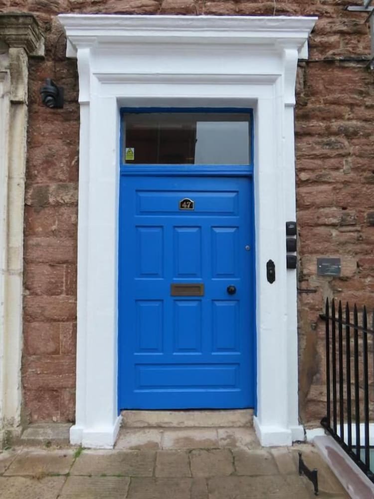 7 Houses Armagh City