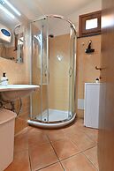 IzzHome Gallery