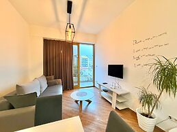 Orange Central Suites