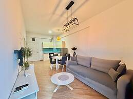 Orange Central Suites