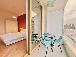 Orange Central Suites