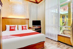 OYO 90303 Cafe & Homestay Kolam Pancing