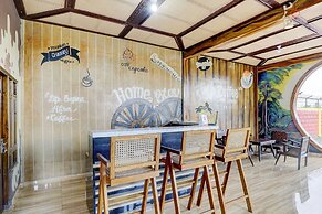 OYO 90303 Cafe & Homestay Kolam Pancing