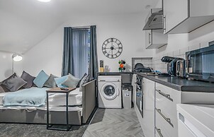 Modern 1 Bed - Near City Centre