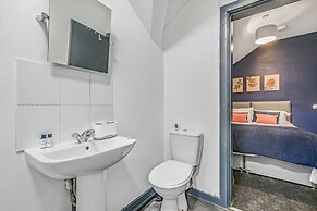 Modern 1 Bed - Near City Centre