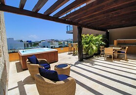 Lunada Bright Stay with Rooftop