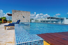 Lunada Bright Stay with Rooftop