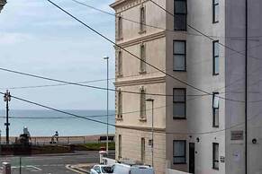 Queens Cove With Seaviews By My Getaways