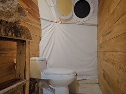 Xhere Glamping By GEstores