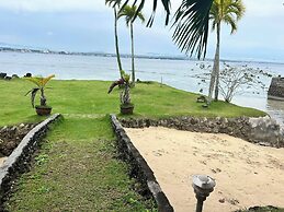 Casa G Private Beachfrontyour own Private Beach