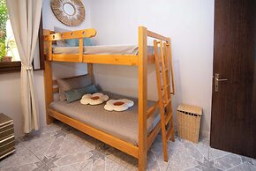 Sunrise Suite Olympiada - Luxury Beachfront Escape