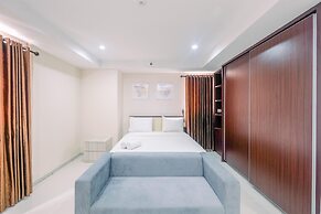Fully Furnished Studio With Comfortable Design Azalea Suites Apartment